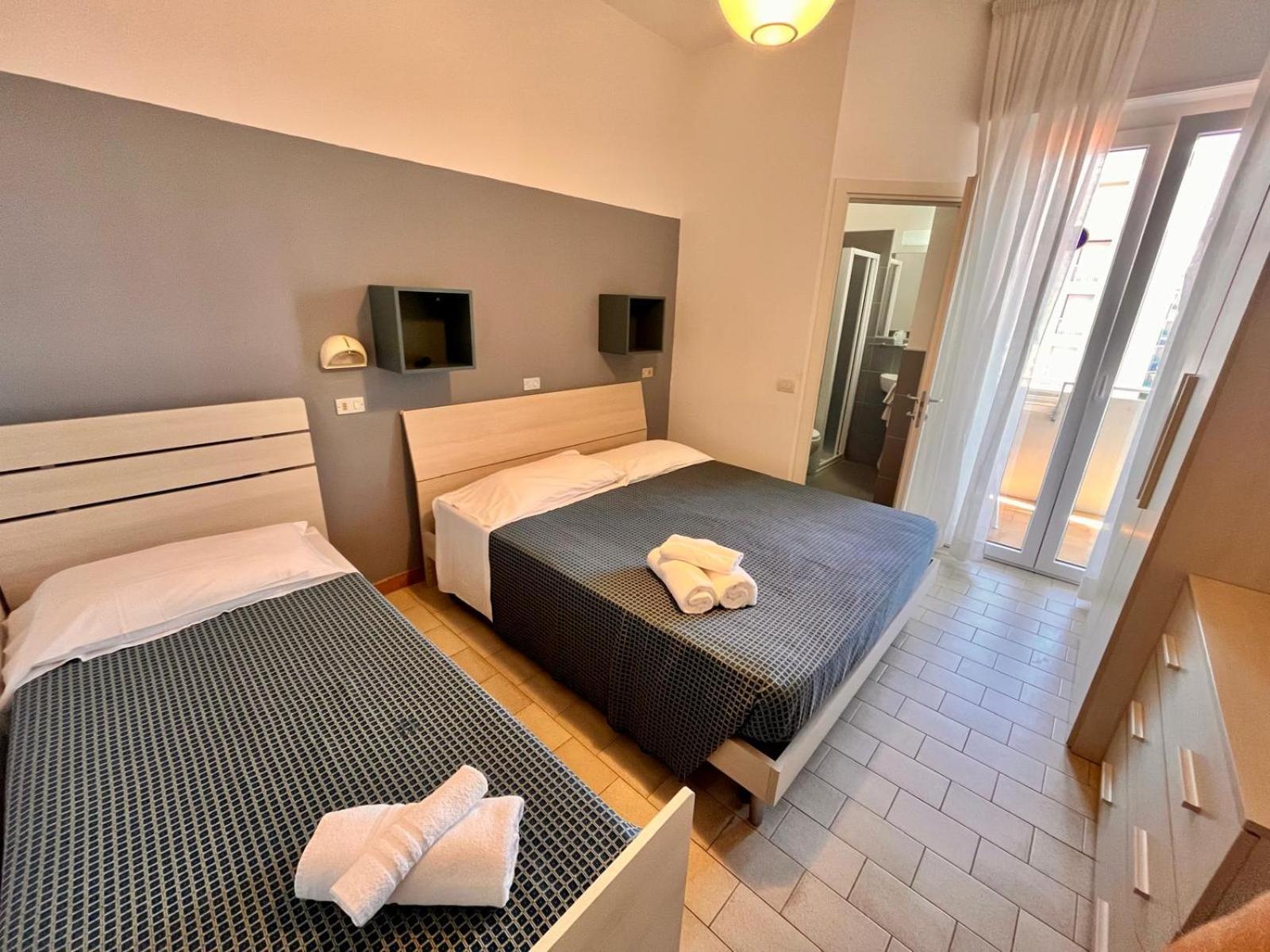 Hotel Atlas Gabicce Mare Kültér fotó